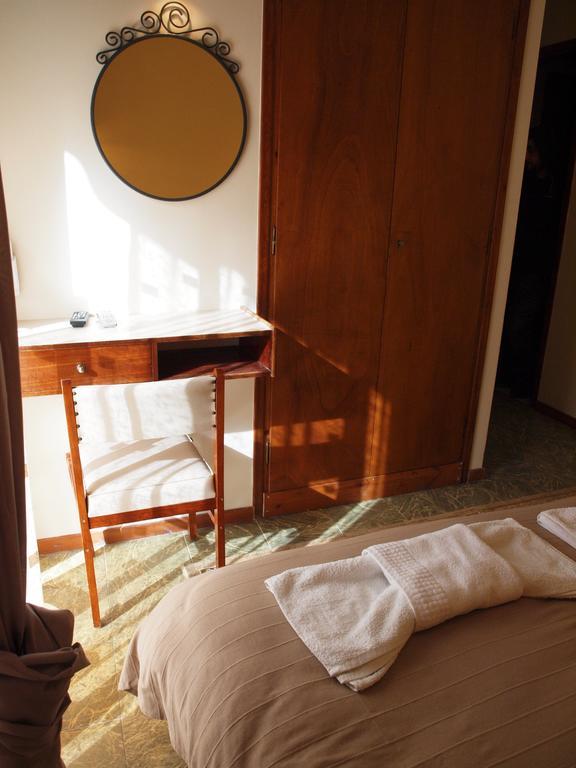 Noufara Hotel Kamena Vourla Dış mekan fotoğraf