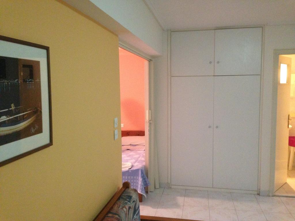 Noufara Hotel Kamena Vourla Oda fotoğraf