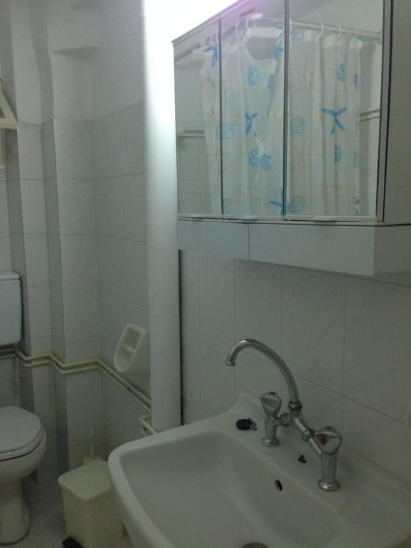 Noufara Hotel Kamena Vourla Oda fotoğraf
