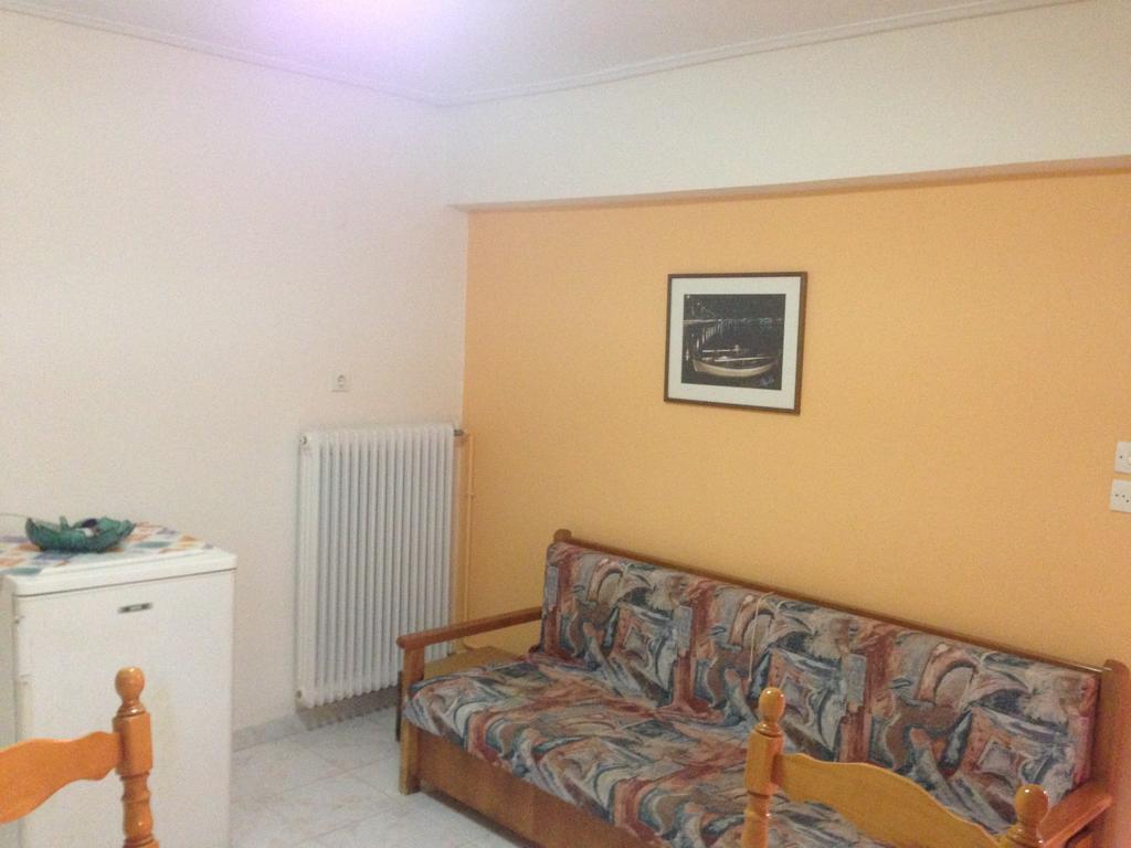 Noufara Hotel Kamena Vourla Oda fotoğraf